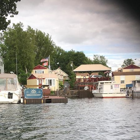 Motel Hills Motor Court & Marina Alexandria Bay Esterno foto