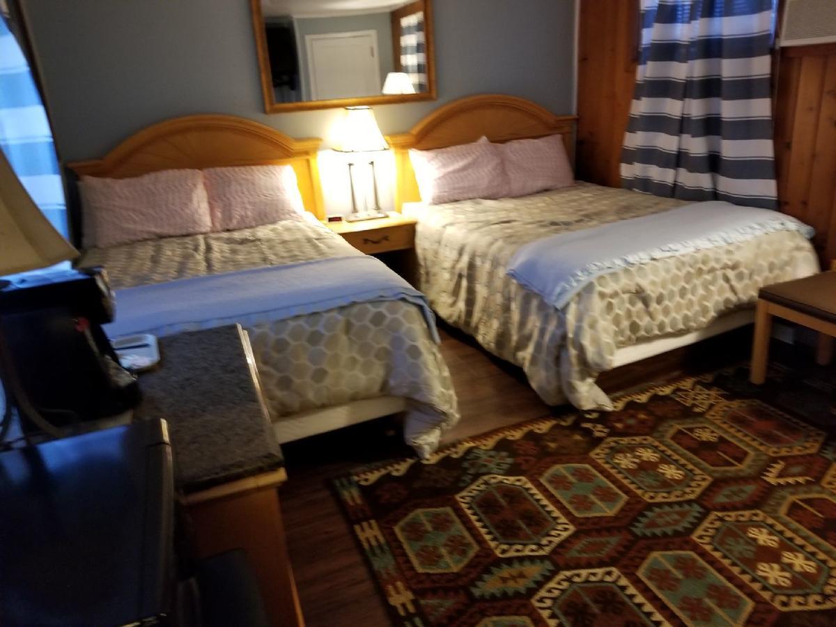 Motel Hills Motor Court & Marina Alexandria Bay Esterno foto