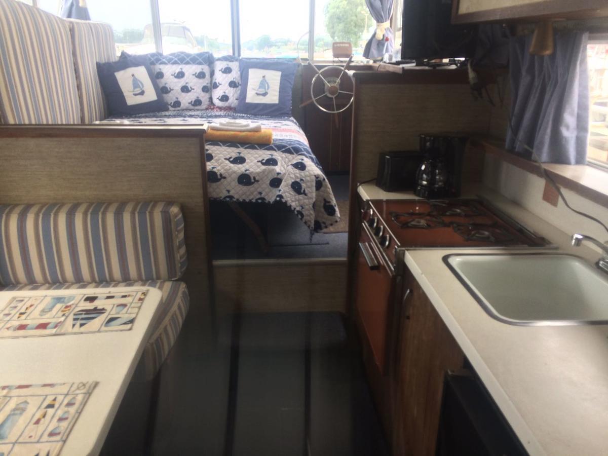 Motel Hills Motor Court & Marina Alexandria Bay Esterno foto