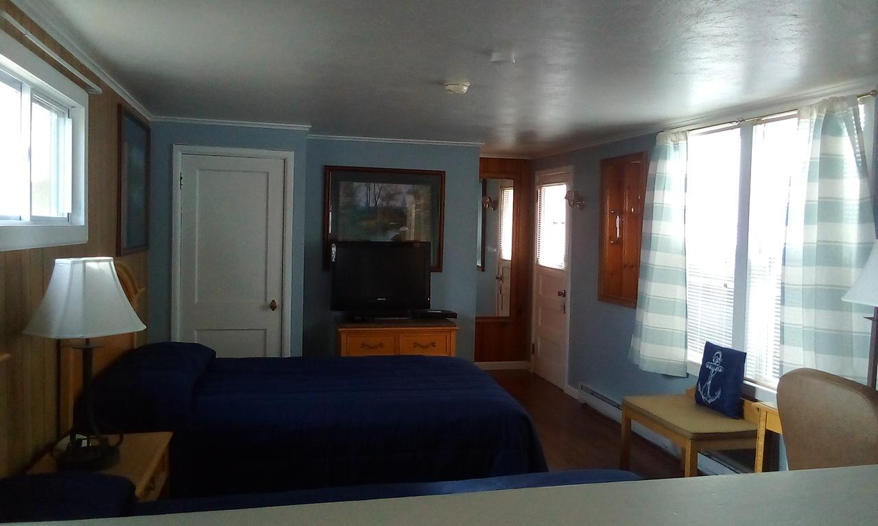 Motel Hills Motor Court & Marina Alexandria Bay Esterno foto