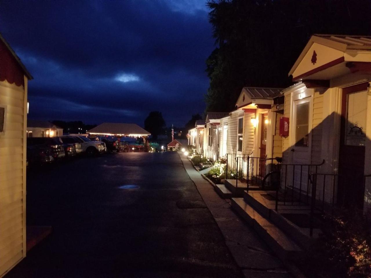 Motel Hills Motor Court & Marina Alexandria Bay Esterno foto